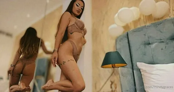 Mindygraces Thumbnail Picture