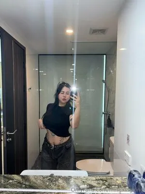 Mingxingxing OnlyFans Leaked Free Thumbnail Picture - #QcefAzOt3K