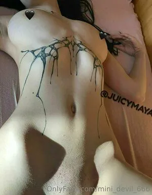 Mini Devil OnlyFans Leaked Free Thumbnail Picture - #9U4FWGW8e1