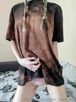 Mini Devil OnlyFans Leaked Free Thumbnail Picture - #C0KpwPuQt2