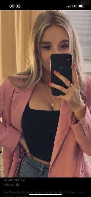 Minuself OnlyFans Leaked Free Thumbnail Picture - #8lHDORfMa2