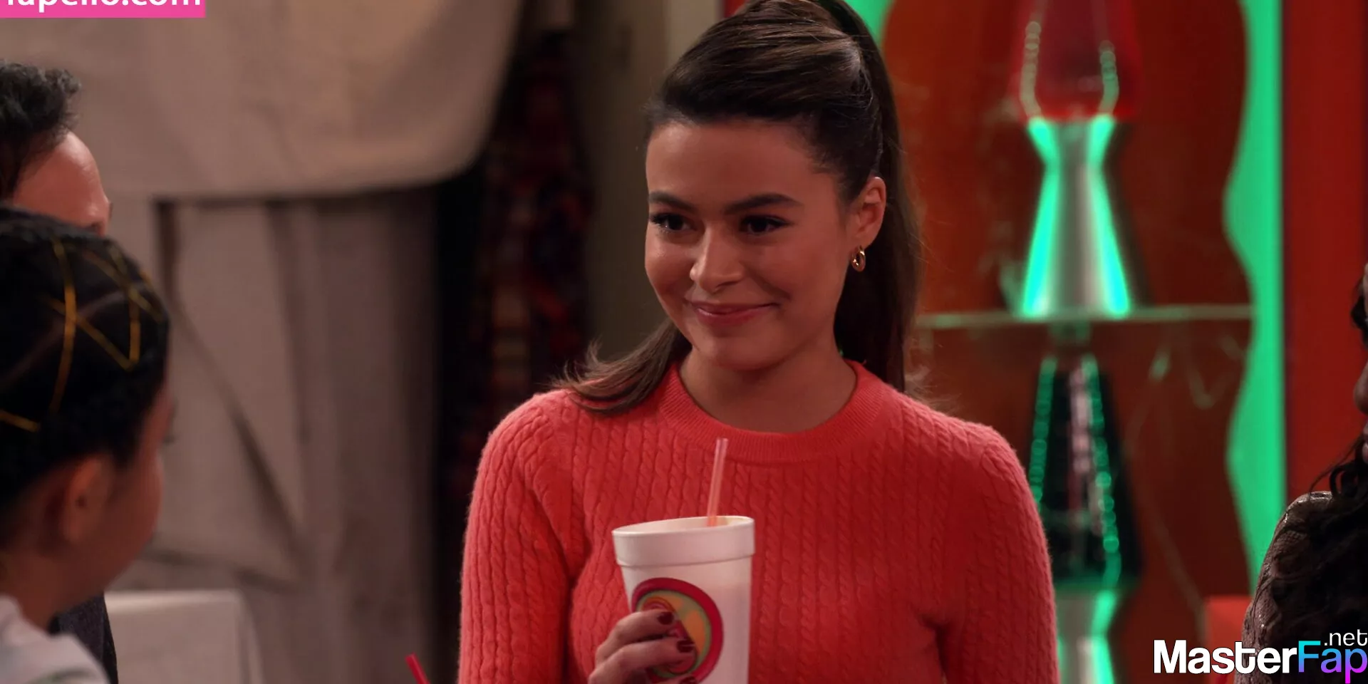 Miranda cosgrove leaked pictures