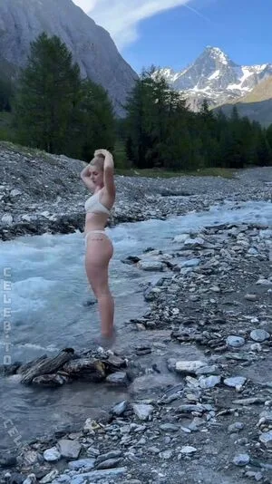 Miras Space OnlyFans Leaked Free Thumbnail Picture - #T1MUPLHiTW