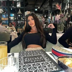 Miriamyva OnlyFans Leaked Free Thumbnail Picture - #aaVDltlsqa
