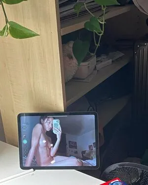 Mirrorcomb OnlyFans Leaked Free Thumbnail Picture - #eAFhhgJGa4