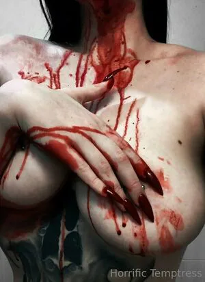 Mischa Cleo Moore Thumbnail Picture