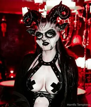 Mischa Cleo Moore OnlyFans Leaked Free Thumbnail Picture - #qNfMBdqLW5