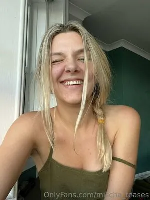 Mischa Teases OnlyFans Leaked Free Thumbnail Picture - #S73P110U46