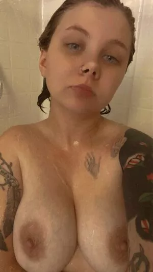 Missadenfayee Thumbnail Picture