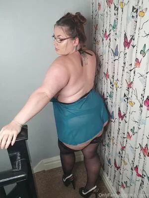 Missgee Thumbnail Picture