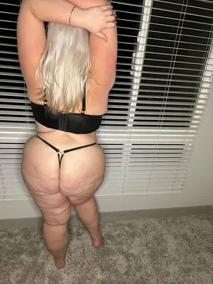 Misskakes92 OnlyFans Leaked Free Thumbnail Picture - #DaooWBONbb