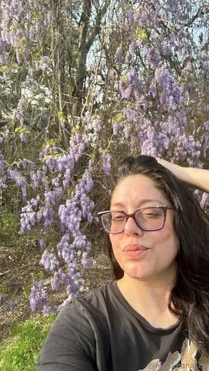 Missleanalee Thumbnail Picture