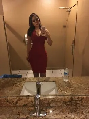 Missmollymace Thumbnail Picture