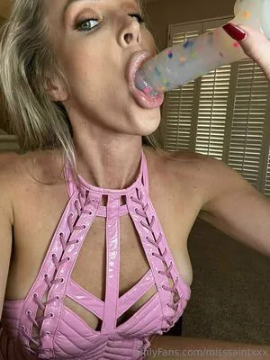 Misssaintxxx Thumbnail Picture