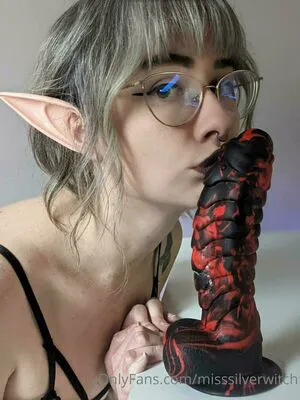 Misssilverwitch OnlyFans Leaked Free Thumbnail Picture - #dWHLY8rcX3