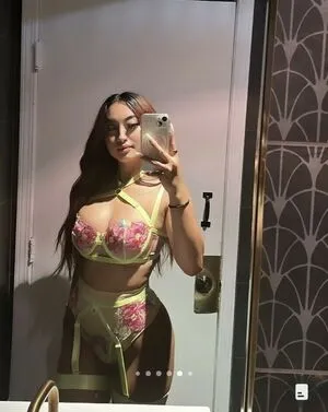 Mlvareezy OnlyFans Leaked Free Thumbnail Picture - #vYUFHamRTS