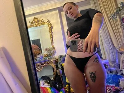 Mmmrian OnlyFans Leaked Free Thumbnail Picture - #eLeGVc4Wos
