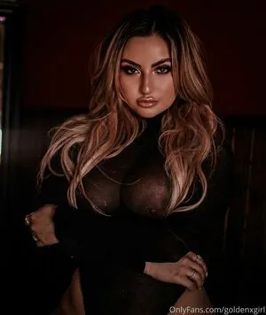 Mmmxelleee OnlyFans Leaked Free Thumbnail Picture - #FTmjescf3a