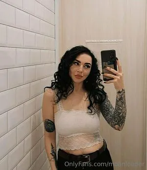 Moanlouder Thumbnail Picture