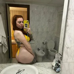 Molly Capper Thumbnail Picture