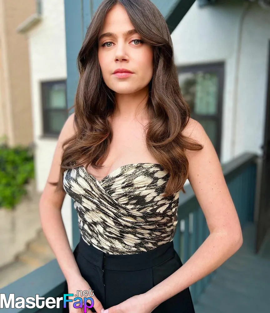 Molly Gordon Nude OnlyFans Leak Picture mqhZwhCfNL | MasterFap.net