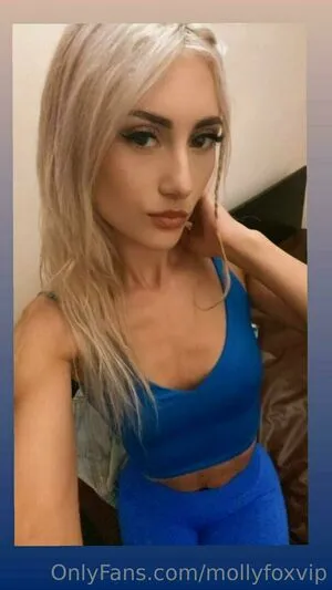 Mollyfoxvip Thumbnail Picture