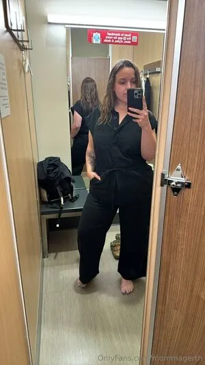 Mommagerth OnlyFans Leaked Free Thumbnail Picture - #eQaxSxM08I