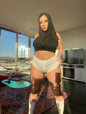 monaazar OnlyFans Leaked Free Thumbnail Picture - #c2Jf8GtDAd