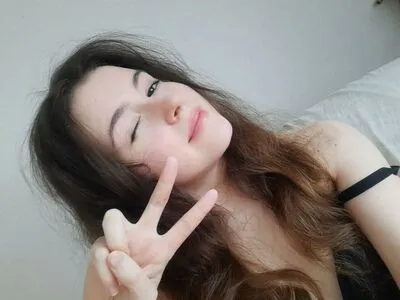 Monamariaa Thumbnail Picture