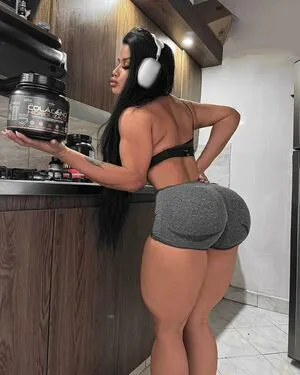 Monica Caicedo Thumbnail Picture