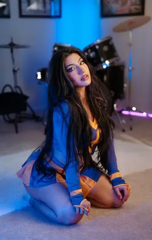 Monica Gatti Thumbnail Picture