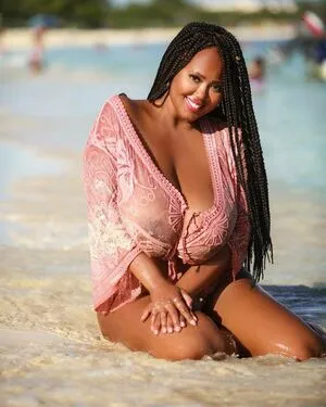 Monique Cooper OnlyFans Leaked Free Thumbnail Picture - #nLFmN3Db3k