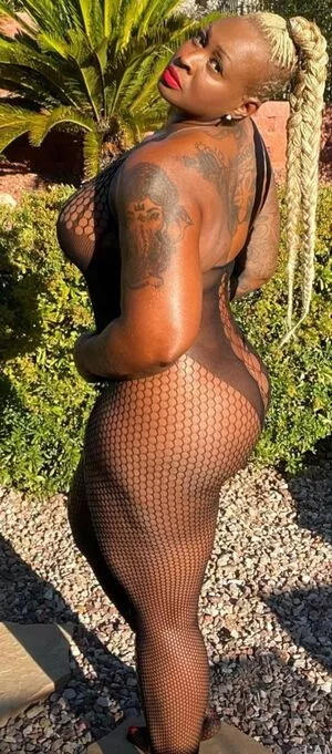 Monna White OnlyFans Leaked Free Thumbnail Picture - #rWQENCBS36