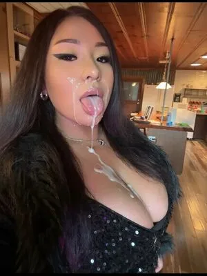 Moon Drop Thumbnail Picture