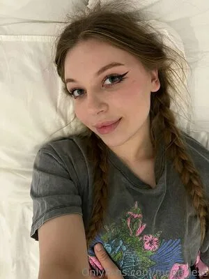 Moon Less OnlyFans Leaked Free Thumbnail Picture - #4qIsNR3UGV