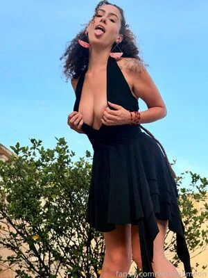 Moonkalimah OnlyFans Leaked Free Thumbnail Picture - #3o7WkR8XG0