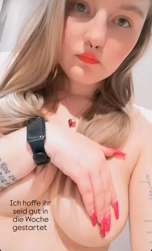 Mopsiie OnlyFans Leaked Free Thumbnail Picture - #K1scBeoRf7