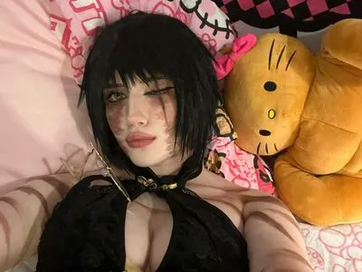 More812 OnlyFans Leaked Free Thumbnail Picture - #46hfL2oCMo