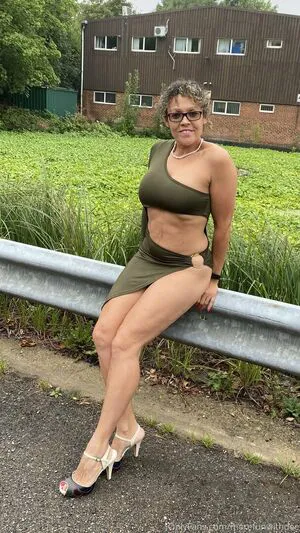 Morefunwithdee OnlyFans Leaked Free Thumbnail Picture - #6IVzdh5tnb