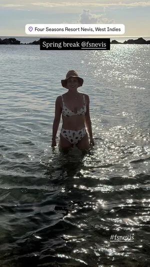Morena Baccarin OnlyFans Leaked Free Thumbnail Picture - #DR4ET2Lkso