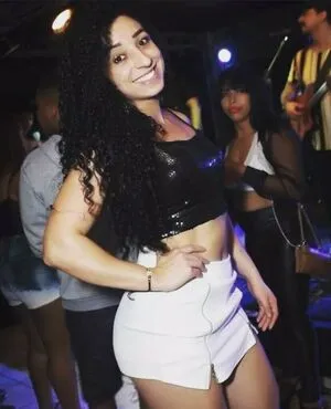 Morena Gabi Thumbnail Picture
