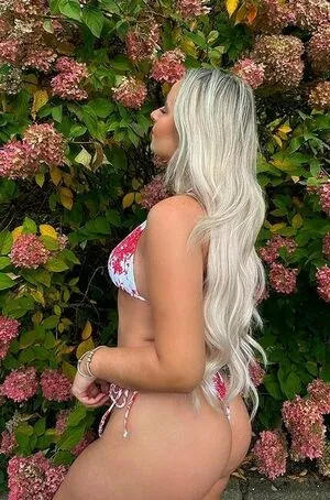 Moriah Becker Thumbnail Picture