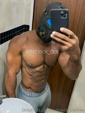 Mrblack Dotfree OnlyFans Leaked Free Thumbnail Picture - #NdKNIpam5f