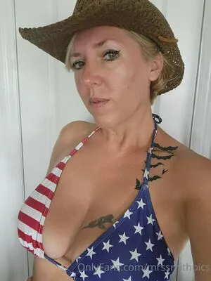 Mrssmithpics Thumbnail Picture