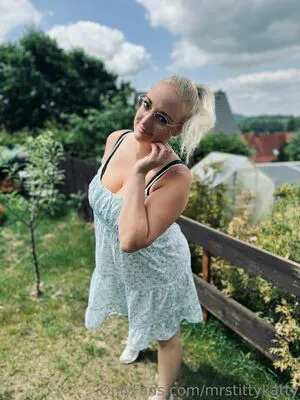 Mrstittykatty OnlyFans Leaked Free Thumbnail Picture - #FT2GHt9dMj