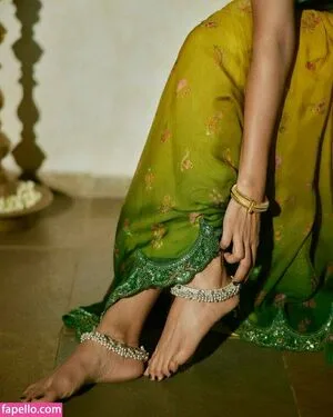 Mrunal OnlyFans Leaked Free Thumbnail Picture - #PQOGS4TvUr