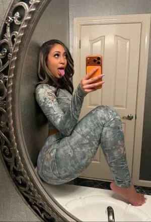 Ms Differentt2 OnlyFans Leaked Free Thumbnail Picture - #DJYEXyjasl