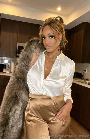 Msaugustskye OnlyFans Leaked Free Thumbnail Picture - #Bglo2lFzUm