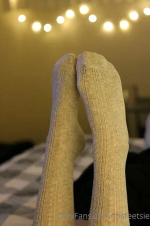 Msfeetsie OnlyFans Leaked Free Thumbnail Picture - #1NQ9R3ifjl