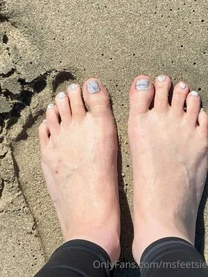 Msfeetsie OnlyFans Leaked Free Thumbnail Picture - #wpL3SC9APw